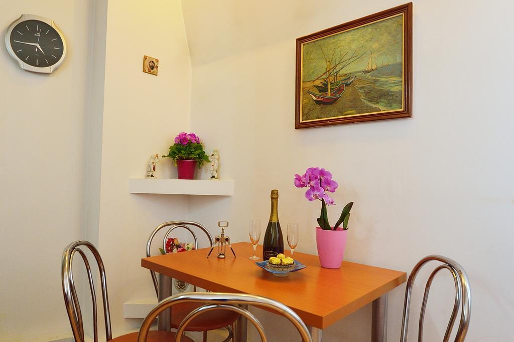 Atlas Accommodation Bukurešť Exteriér fotografie