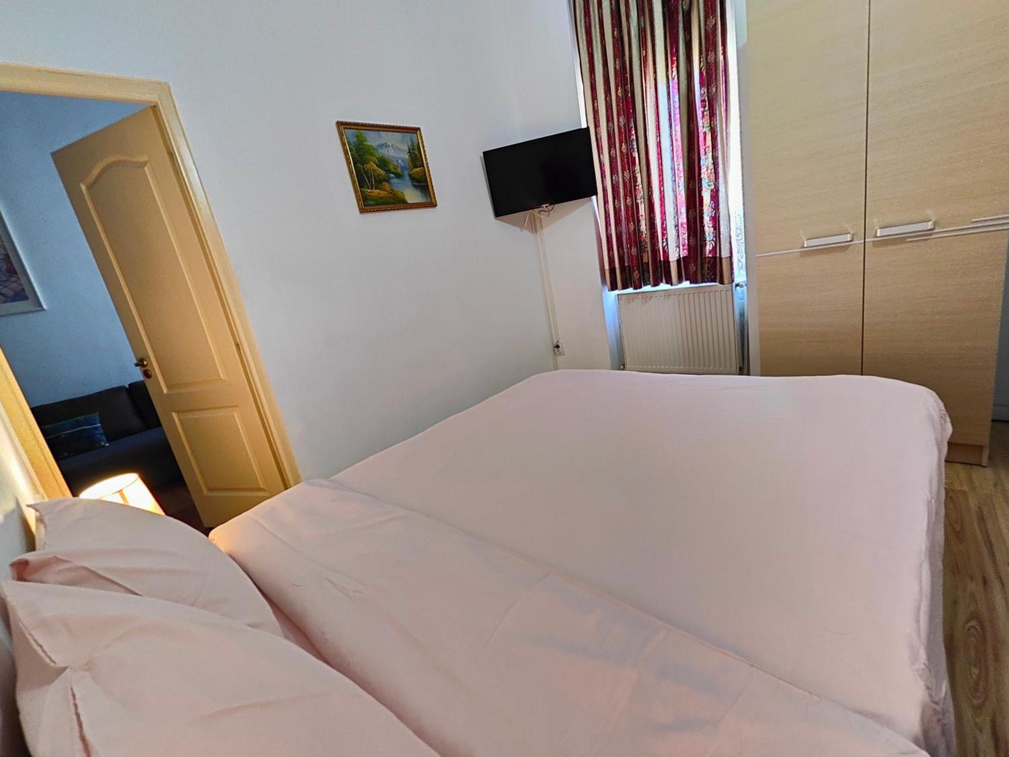 Atlas Accommodation Bukurešť Exteriér fotografie